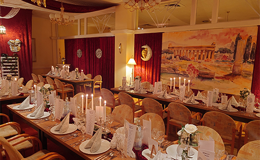 Wintertheater-Saal-rechts Wintertheater-Saal-rechts